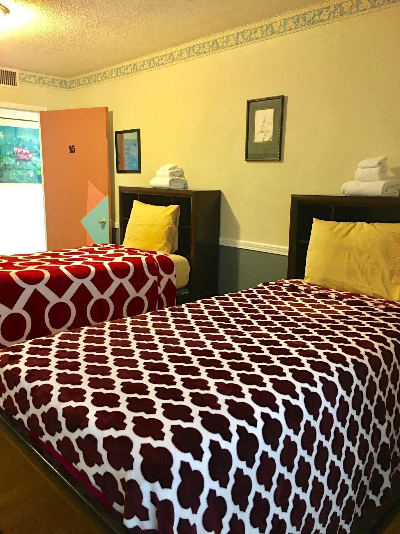 Travelers Bed & Breakfast Hostel 라스베이거스 외부 사진